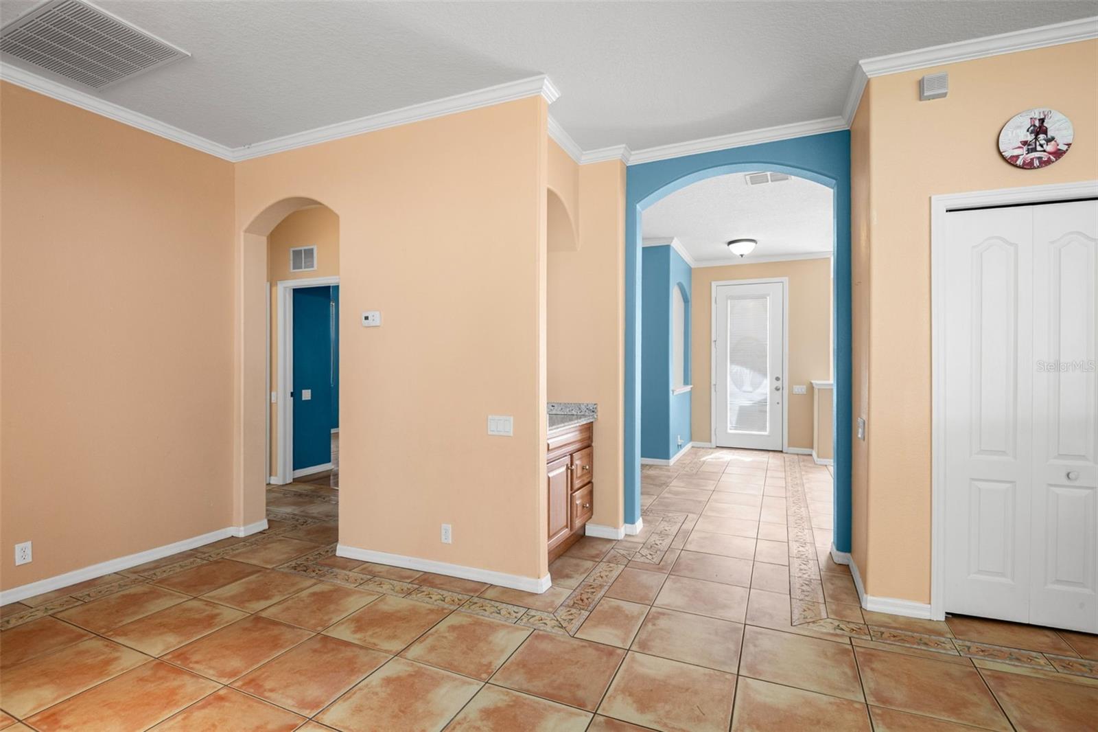 Image 29 of 42 For 14753 Potterton Circle