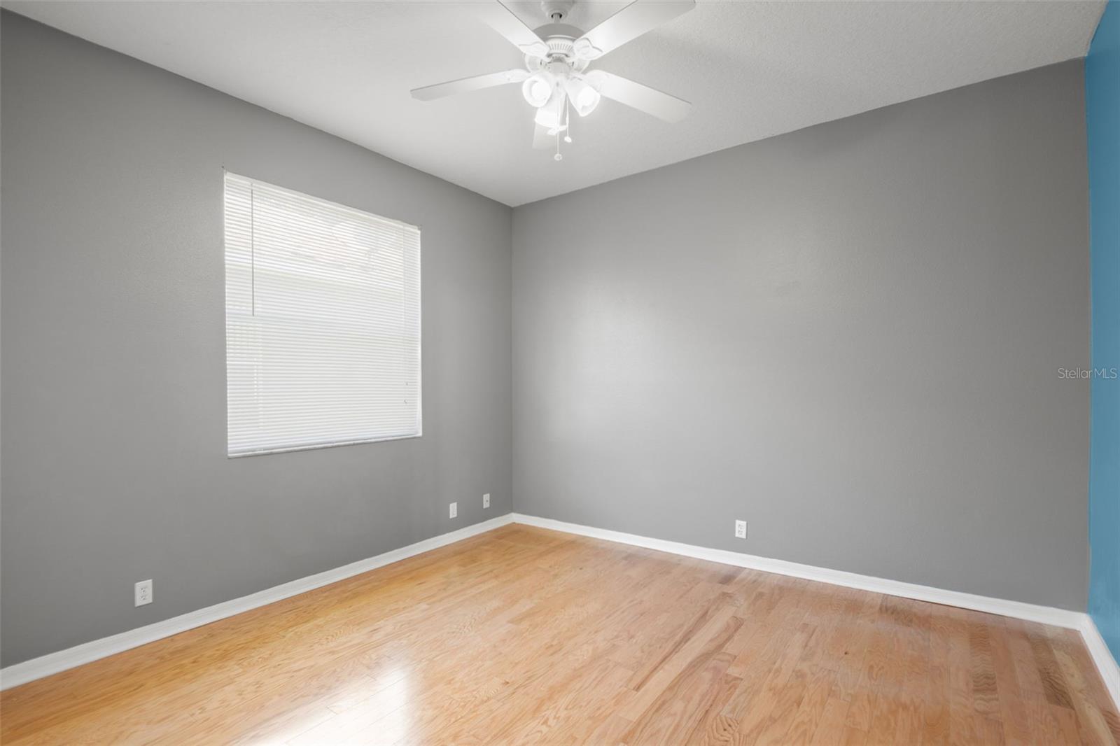 Image 32 of 42 For 14753 Potterton Circle