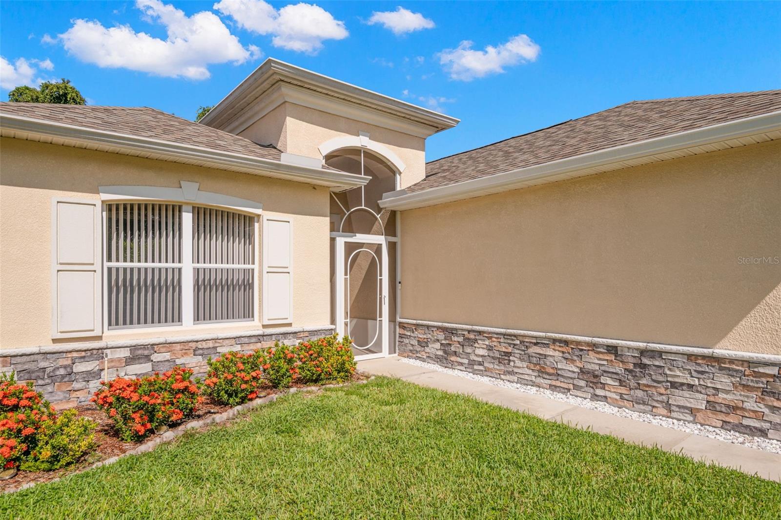 Image 35 of 42 For 14753 Potterton Circle