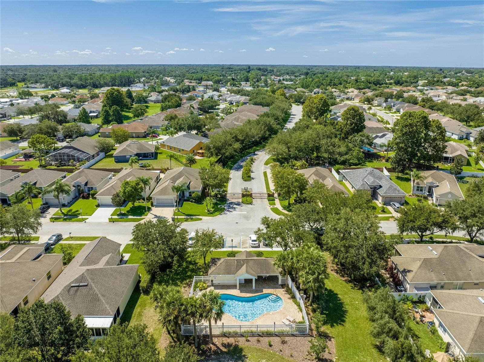 Image 40 of 42 For 14753 Potterton Circle