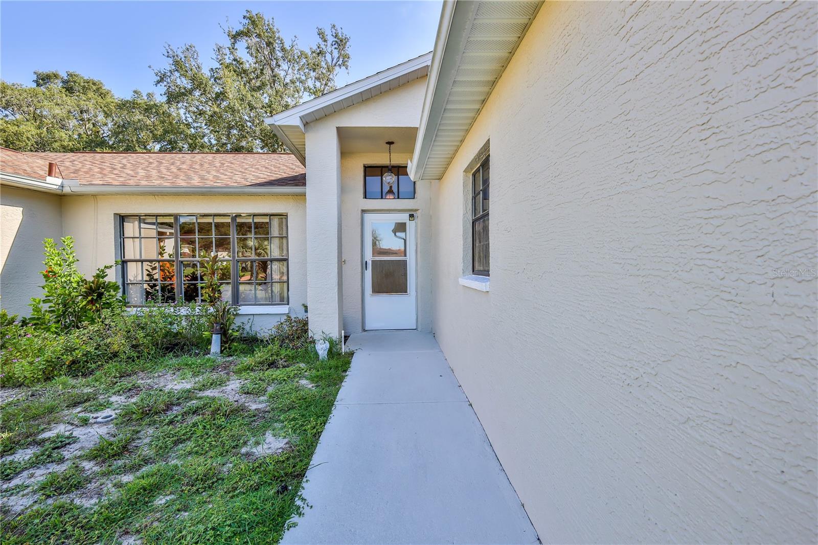 Image 5 of 38 For 7235 Anhinga Court