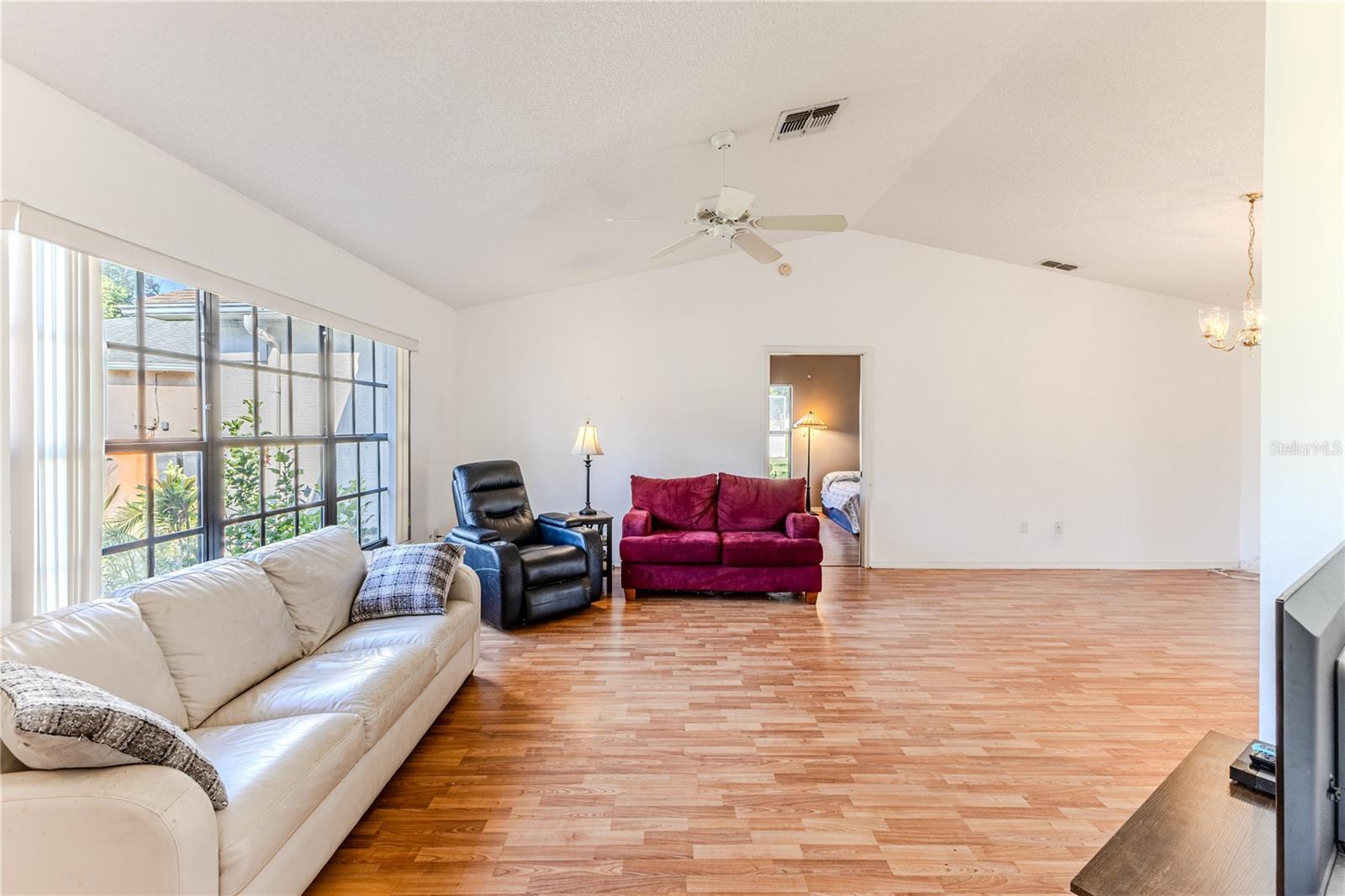 Image 7 of 38 For 7235 Anhinga Court