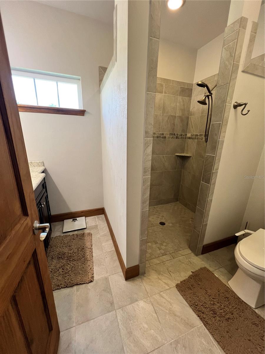 Image 20 of 65 For 7751 85th Lane