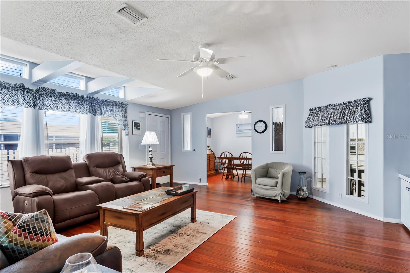Image 2 of 60 For 14691 Rialto Ave