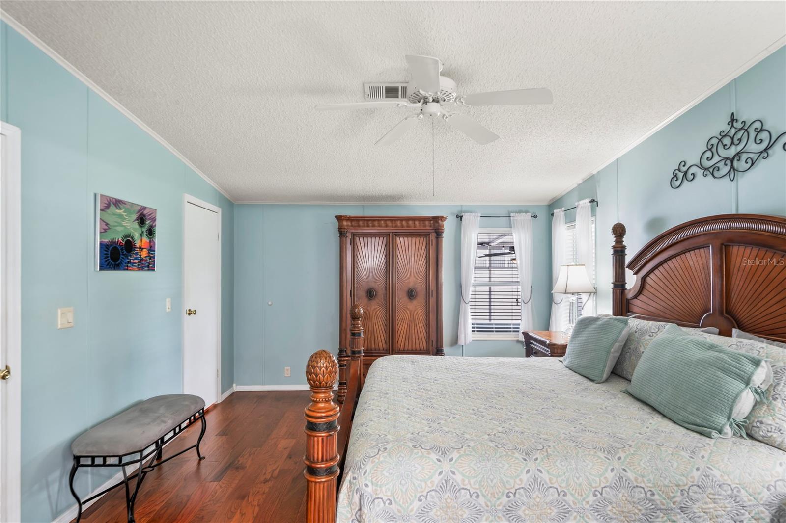 Image 21 of 60 For 14691 Rialto Ave