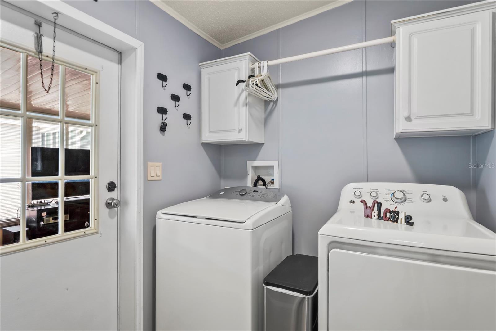 Image 36 of 60 For 14691 Rialto Ave