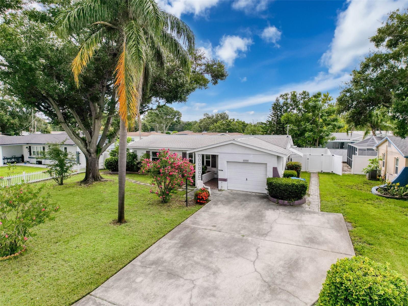Details for 5900 49th Avenue N, KENNETH CITY, FL 33709
