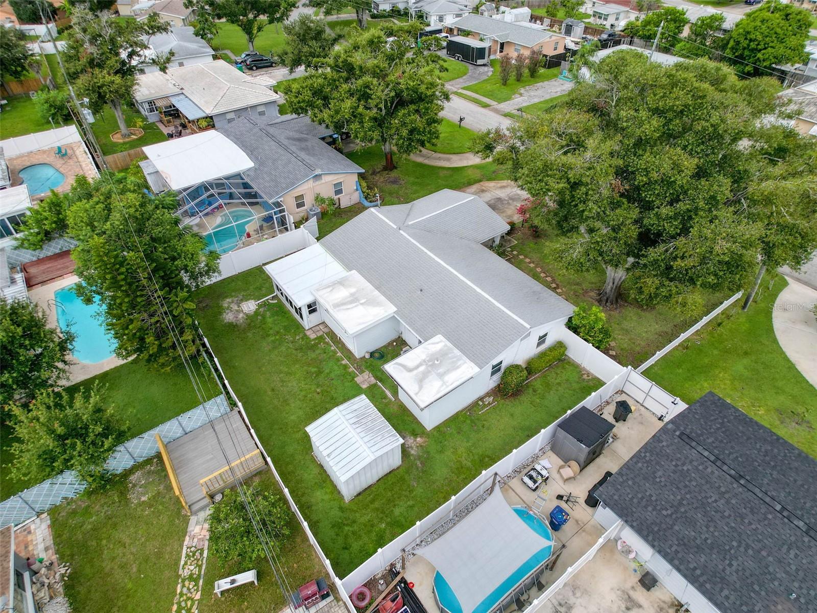 Image 4 of 57 For 5900 49th Avenue N