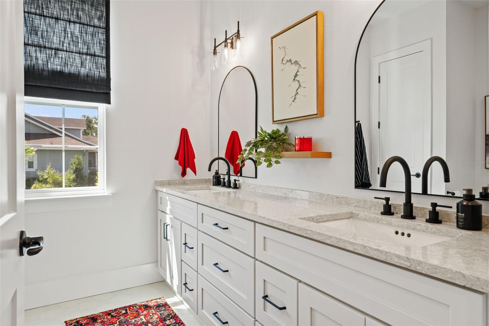 Listing photo id 42 for 5252 Ravensbrook Court