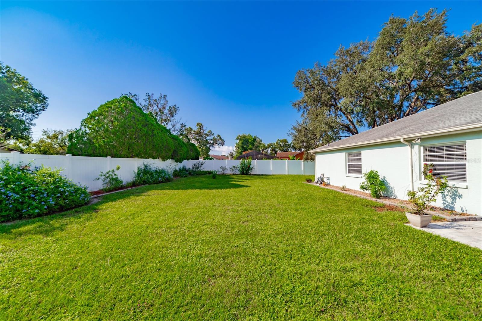 Image 8 of 54 For 10116 Hayward Road
