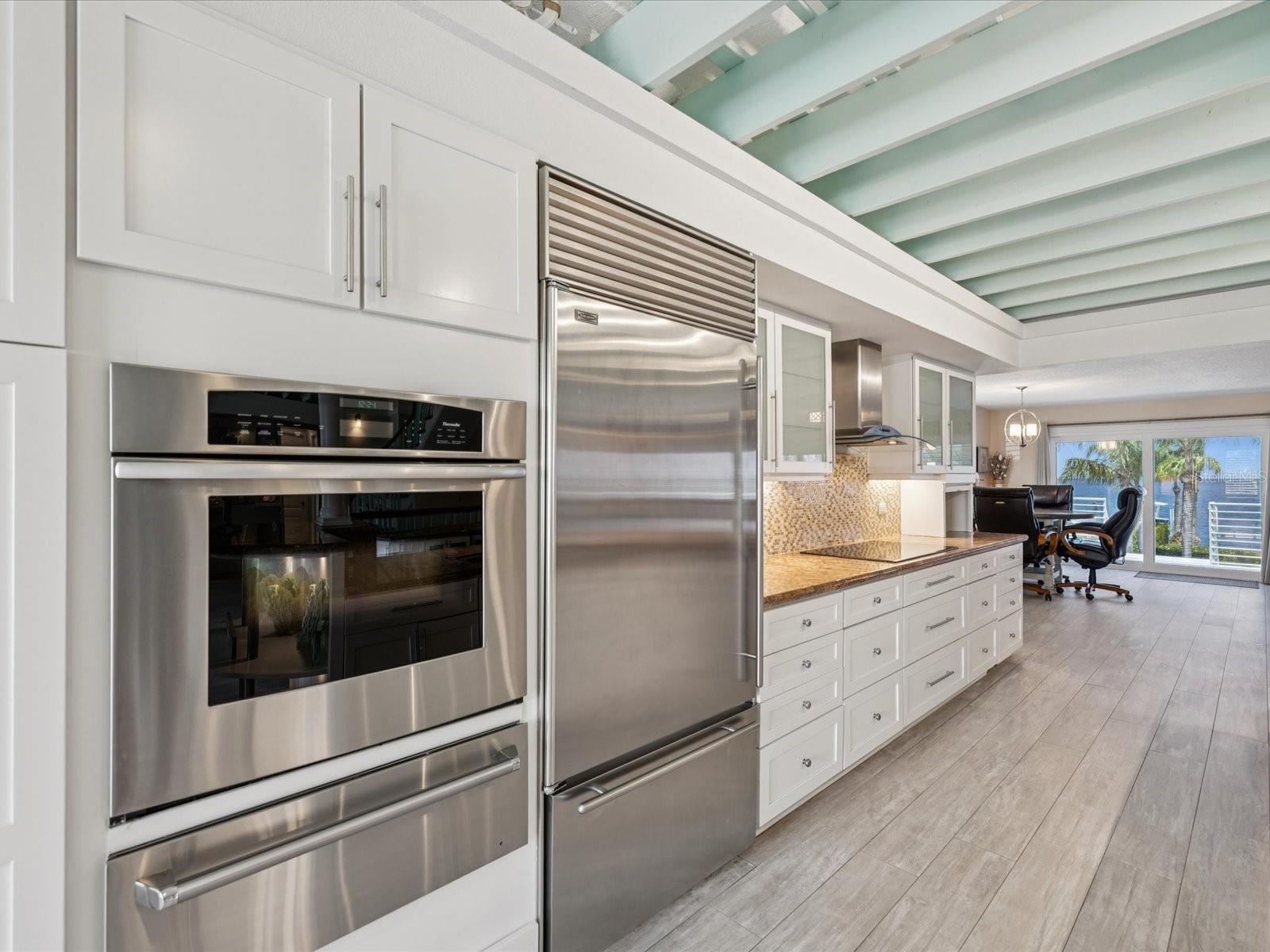 Image 15 of 87 For 5101 Westshore Drive