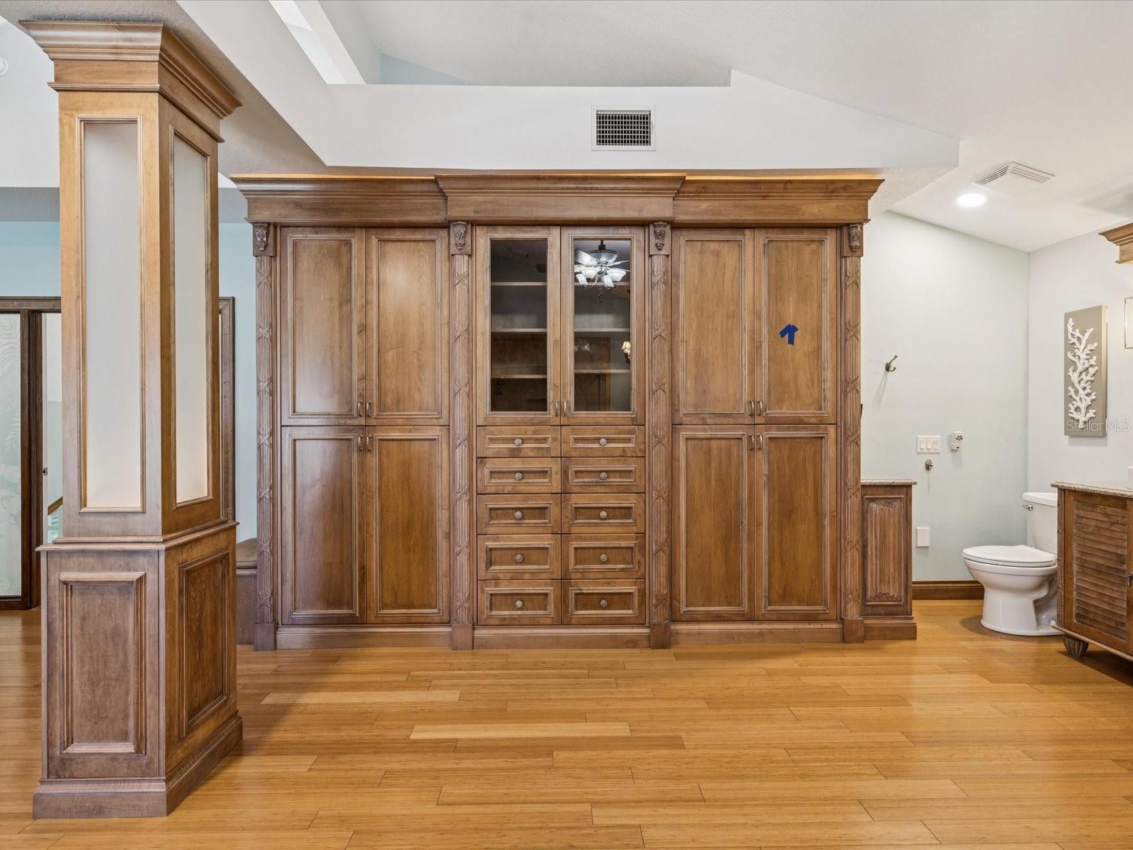 Image 37 of 87 For 5101 Westshore Drive