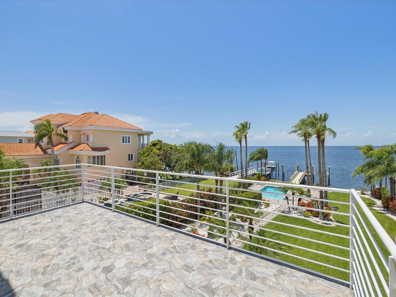 Image 47 of 87 For 5101 Westshore Drive