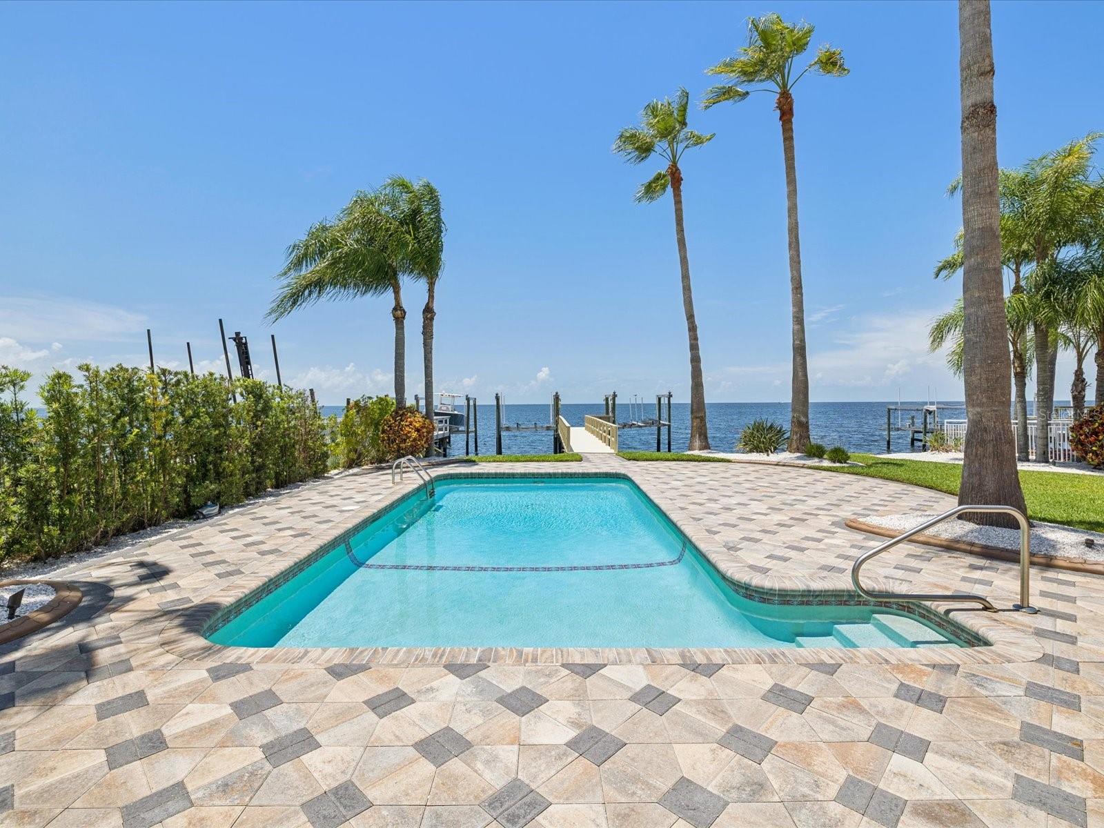 Image 51 of 87 For 5101 Westshore Drive