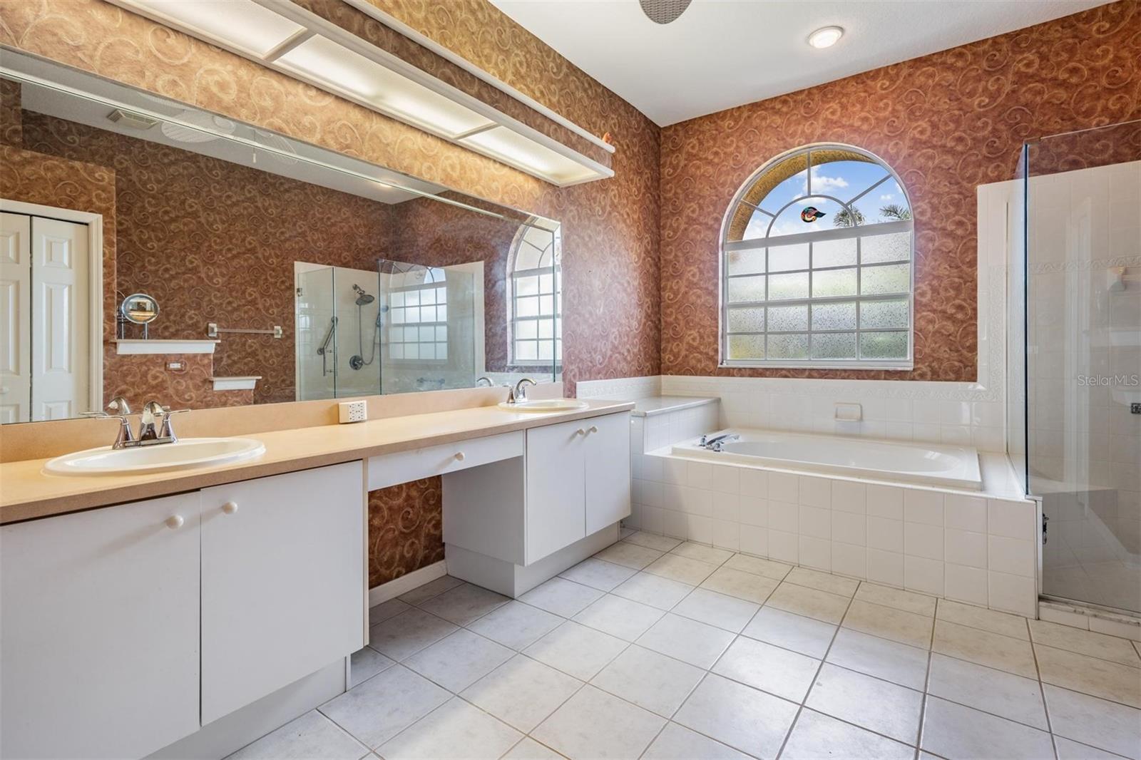 Image 19 of 54 For 1437 Winding Willow Drive