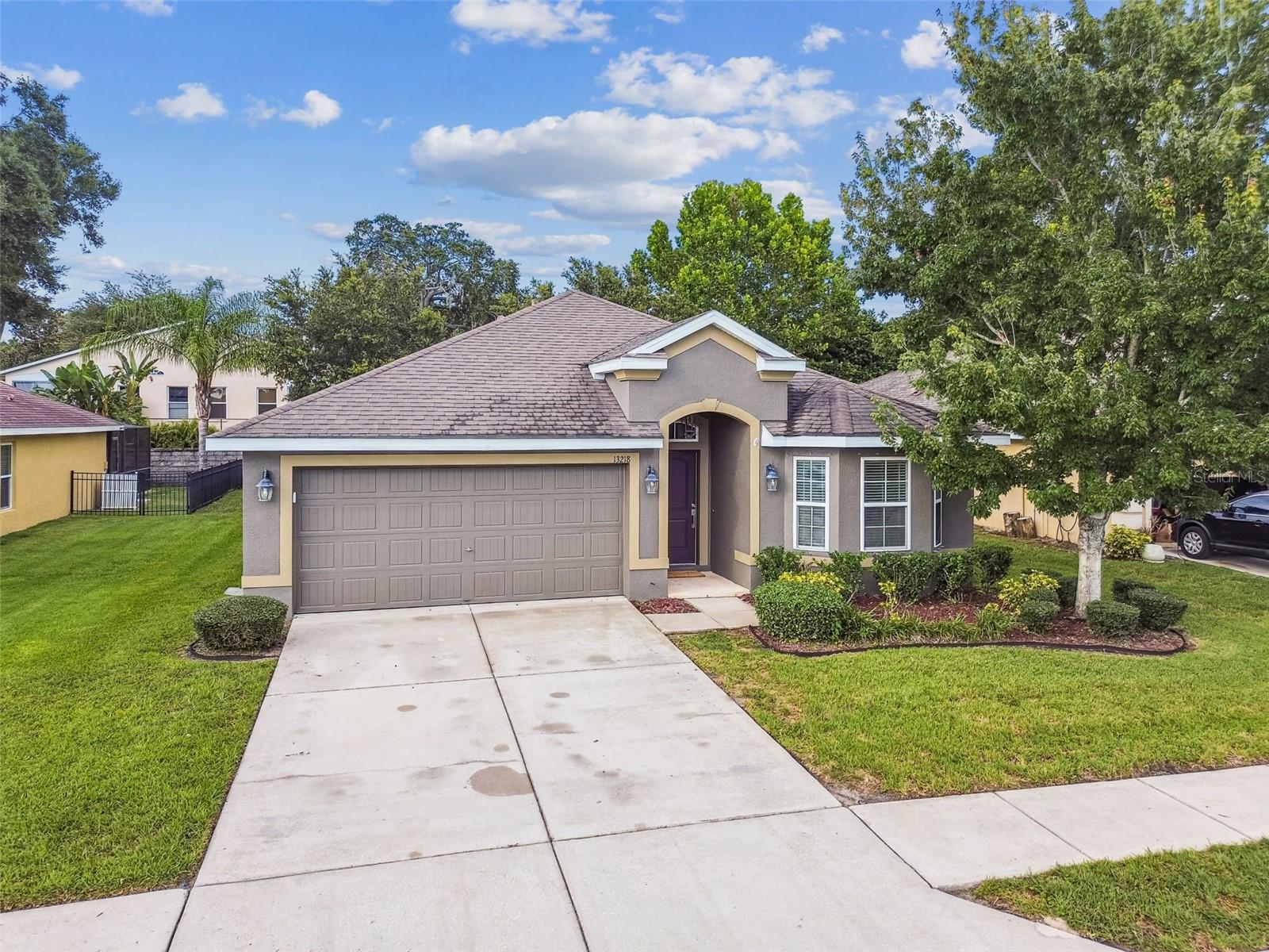 Listing photo id 23 for 13218 Niti Drive
