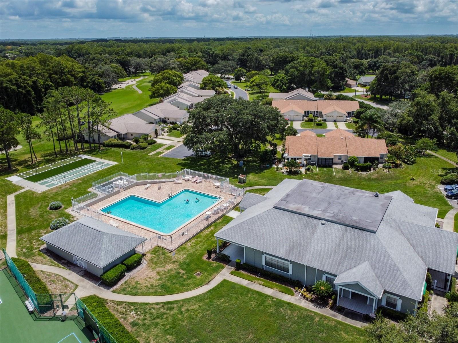 Listing photo id 26 for 13218 Niti Drive