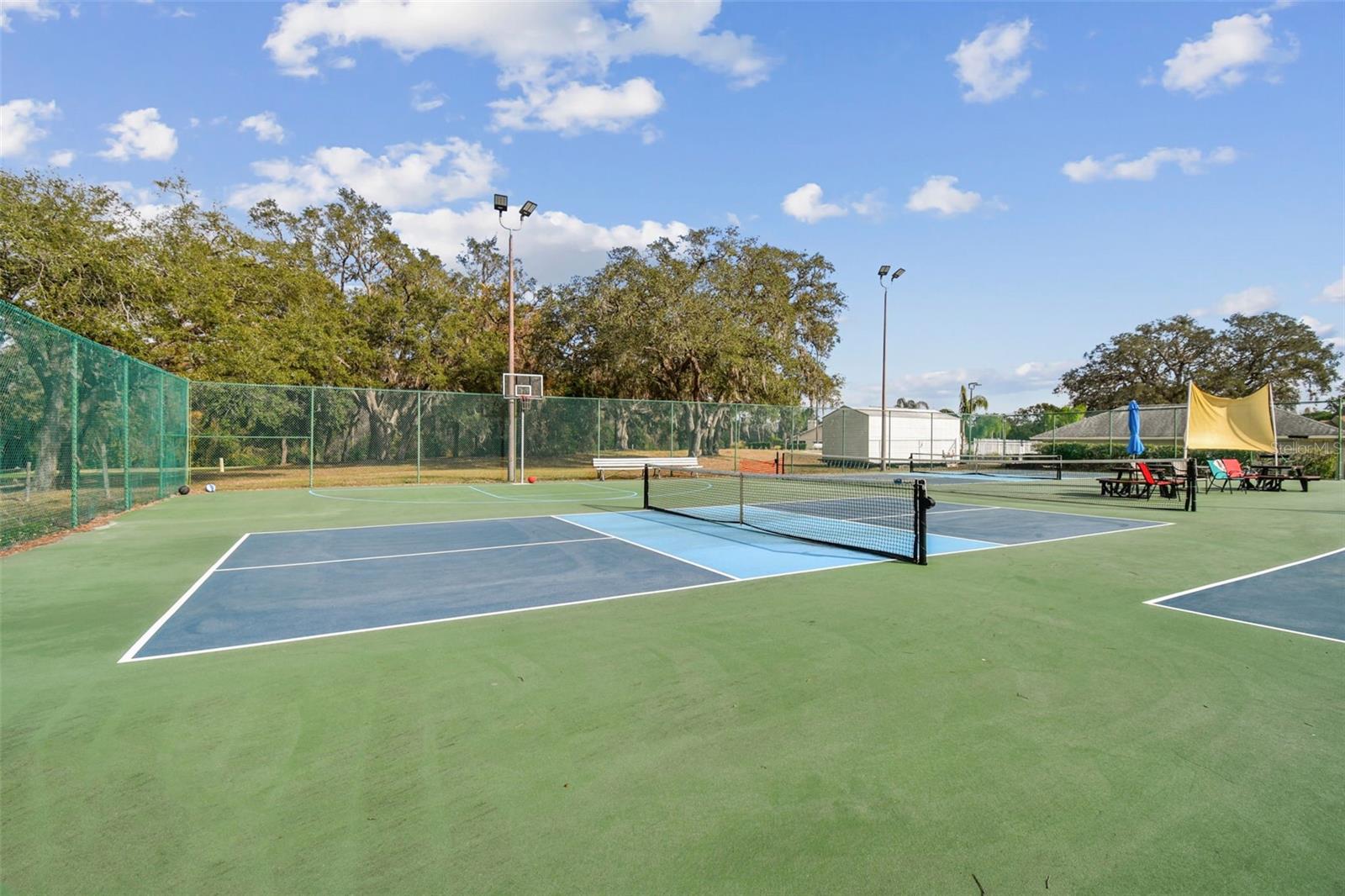 Listing photo id 40 for 13218 Niti Drive
