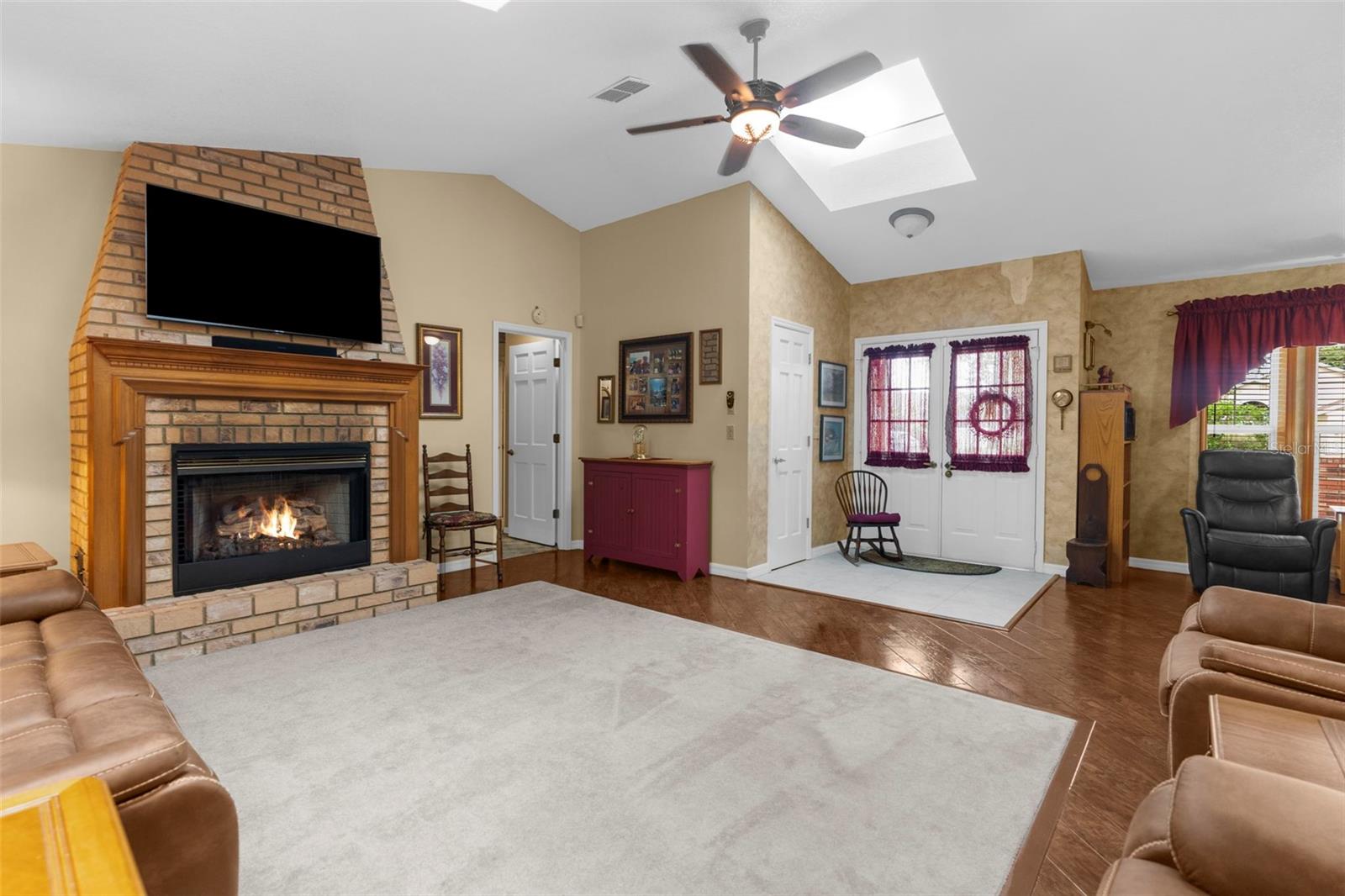 Image 31 of 59 For 5105 Keysville Avenue
