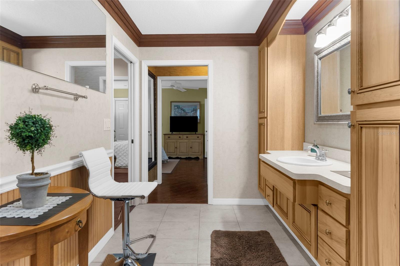 Image 41 of 59 For 5105 Keysville Avenue