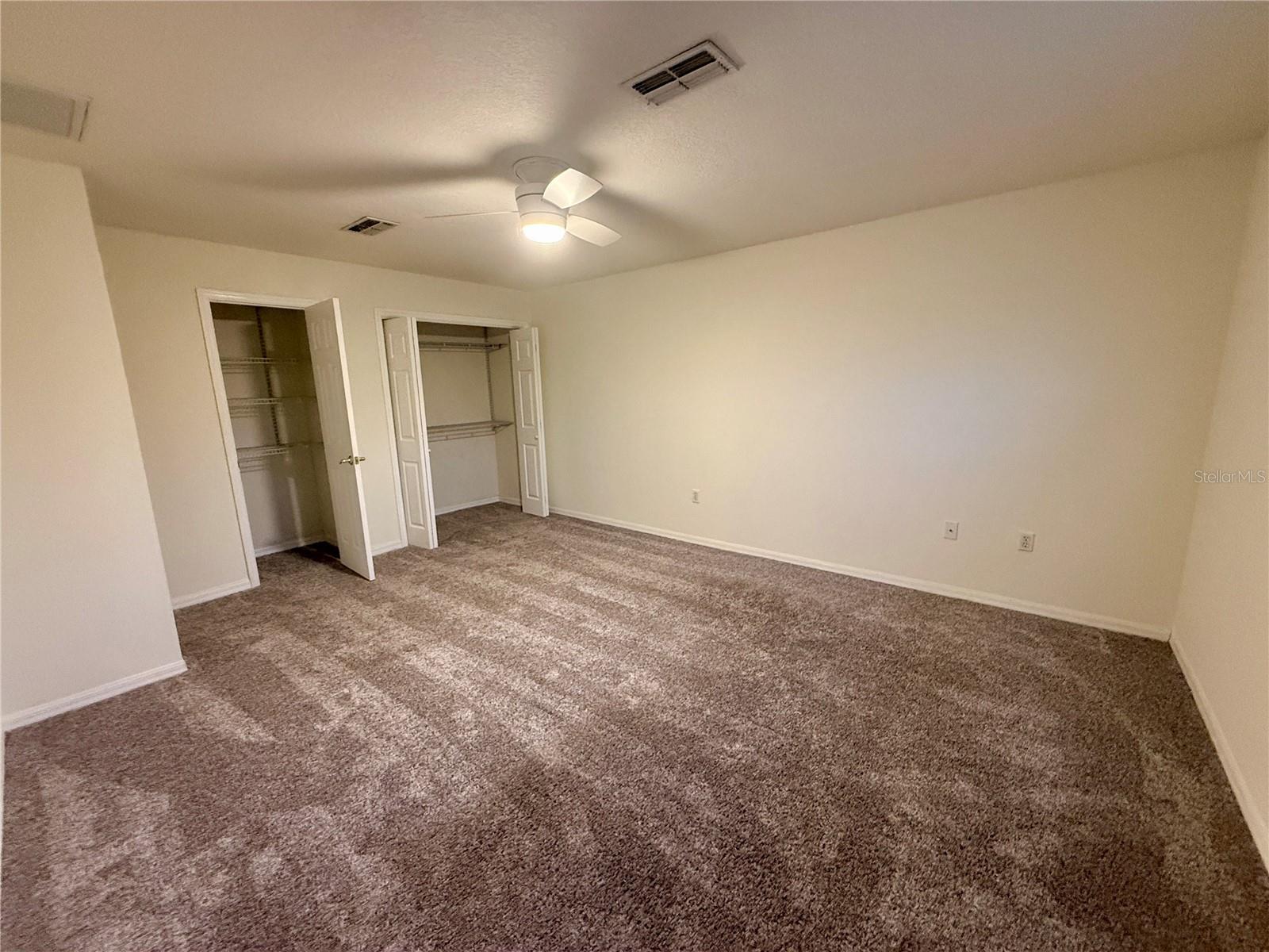 Listing photo id 14 for 7451 Wimpole Drive
