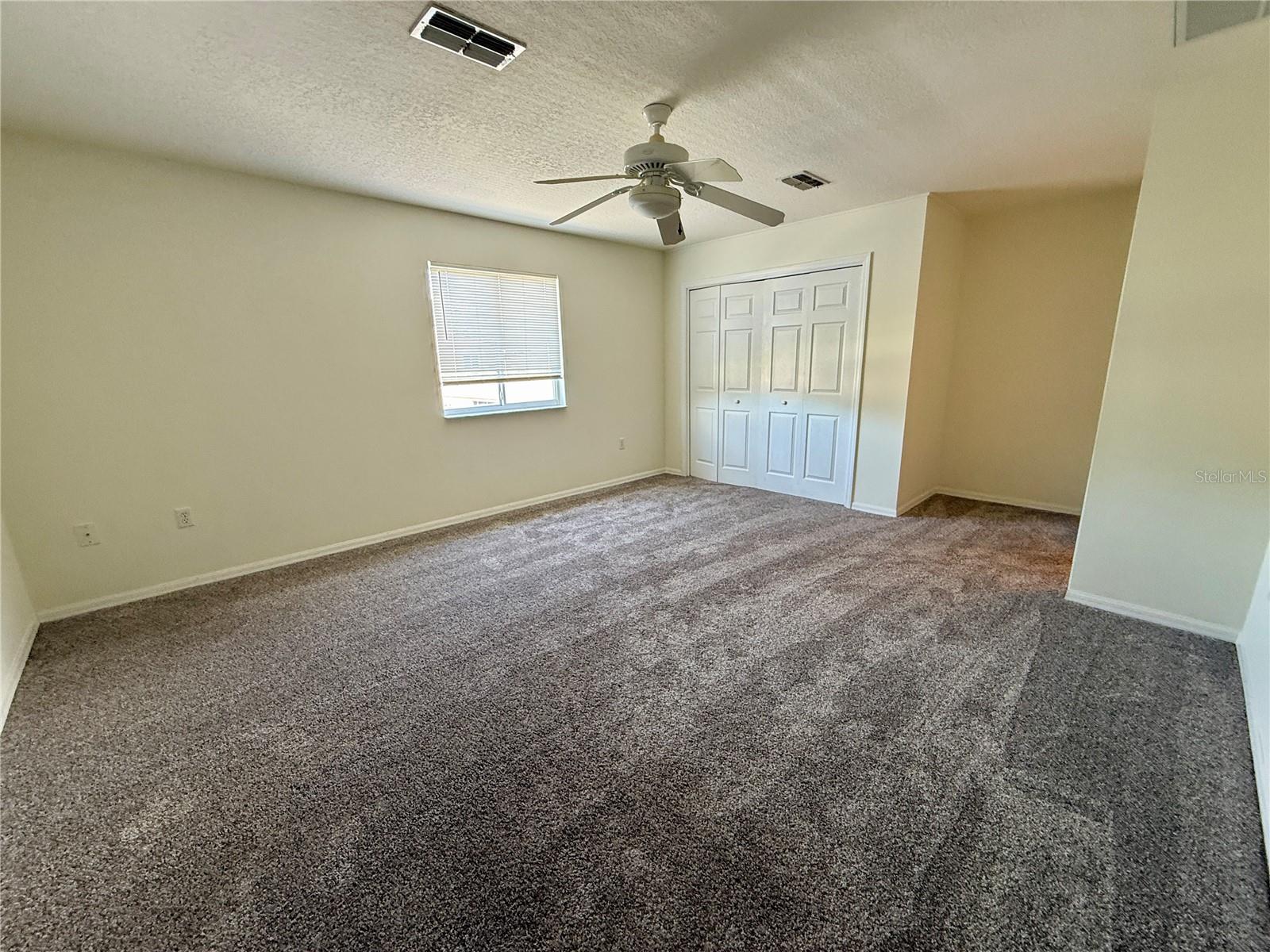 Listing photo id 21 for 7451 Wimpole Drive