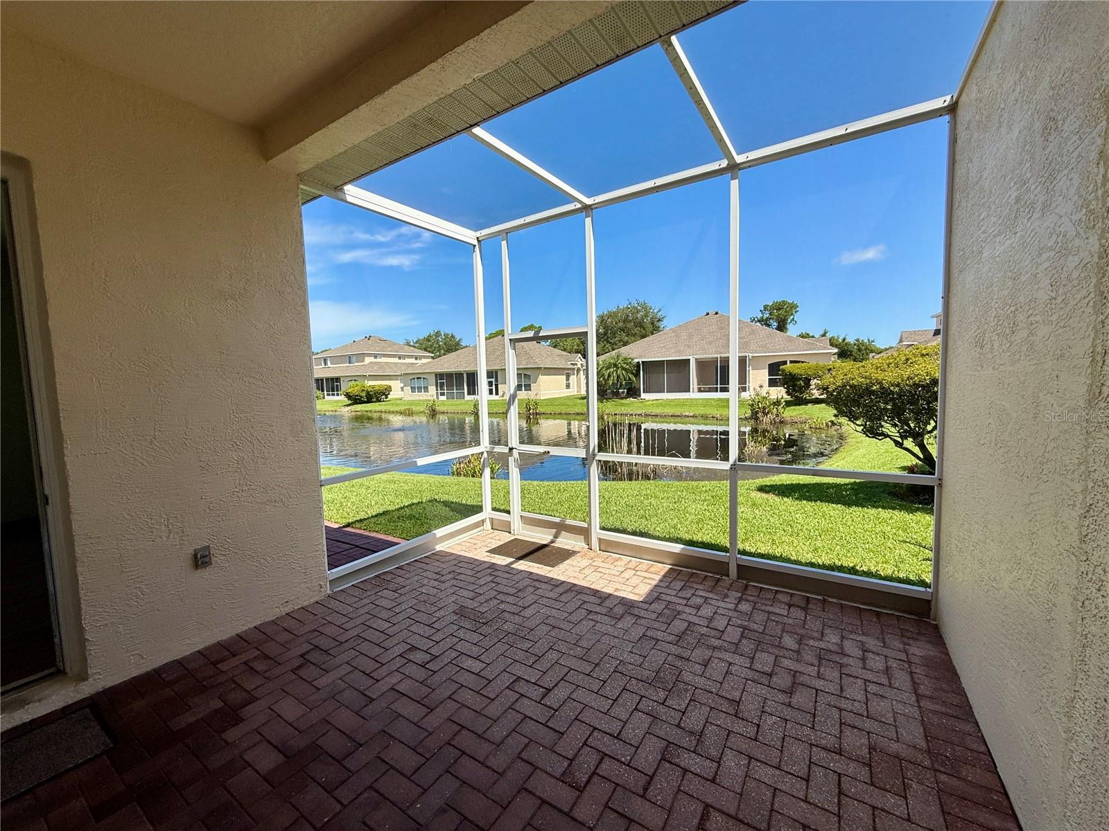 Listing photo id 22 for 7451 Wimpole Drive