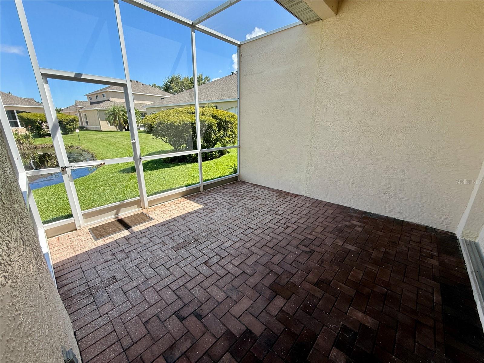 Listing photo id 23 for 7451 Wimpole Drive