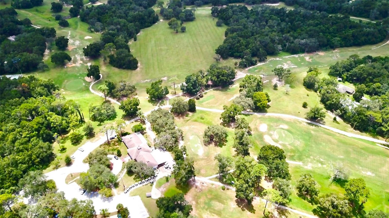 Listing photo id 31 for 7420 Voyager Street