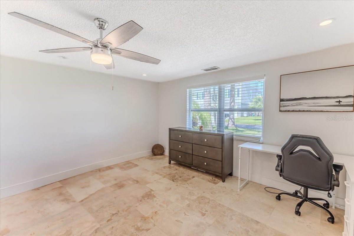 Image 37 of 49 For 4566 Gulfstream Drive