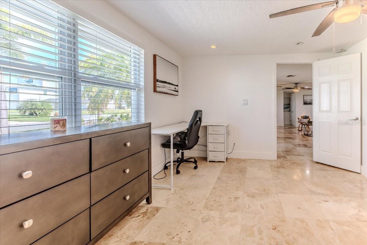 Image 38 of 49 For 4566 Gulfstream Drive
