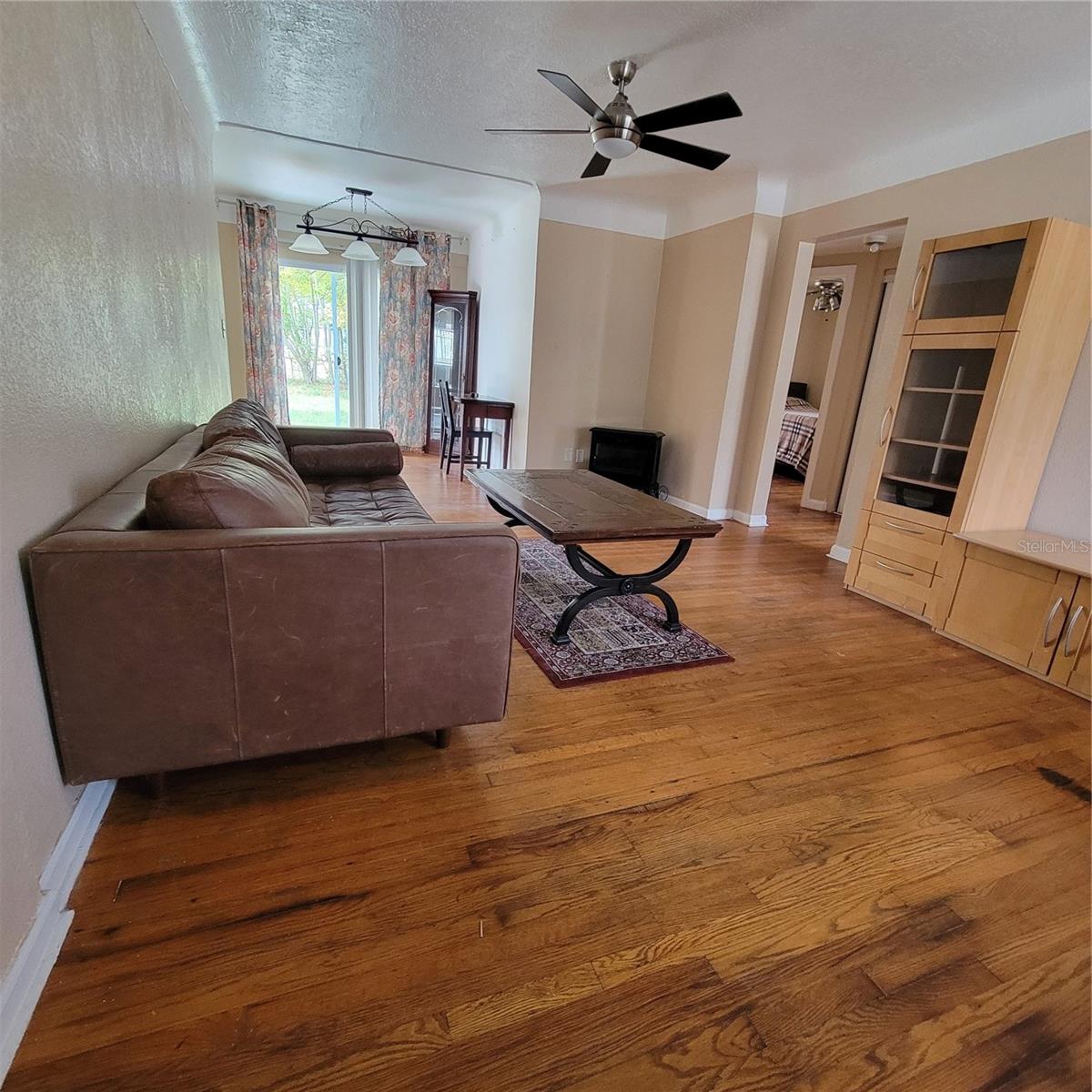 Image 4 of 16 For 15007 Dayton Drive
