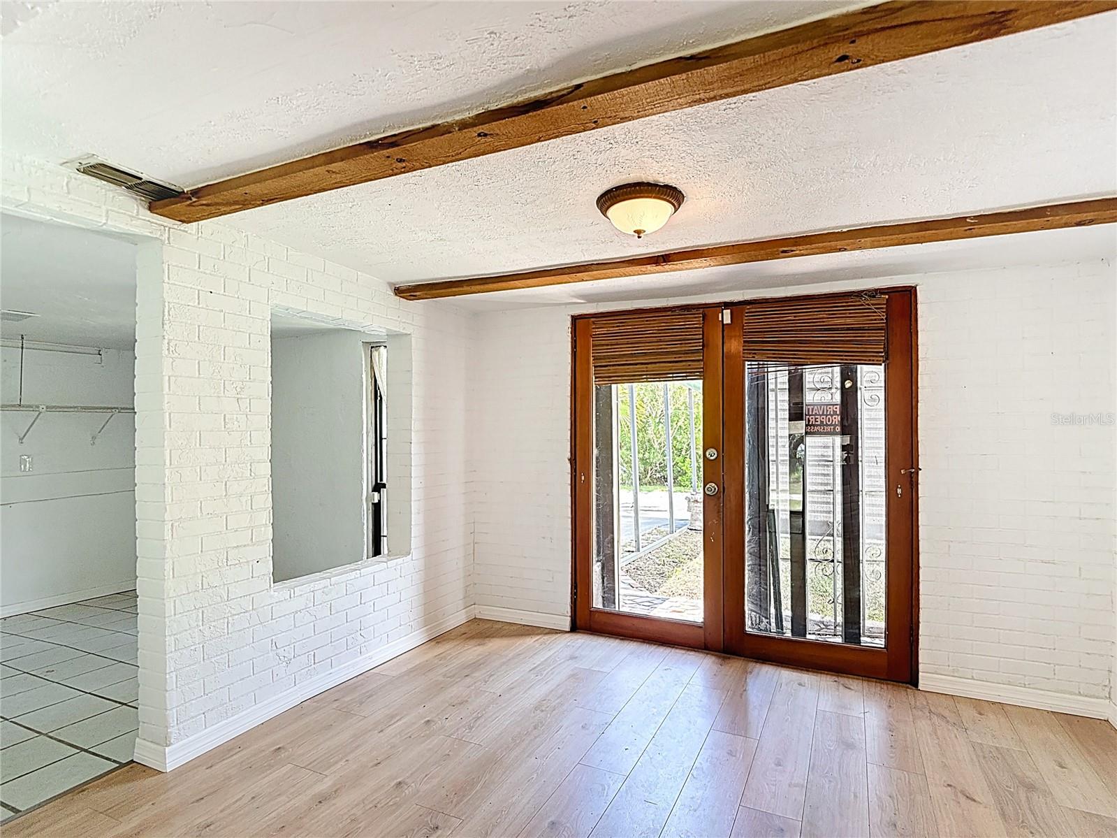 Image 19 of 57 For 14709 Fair Oak Way