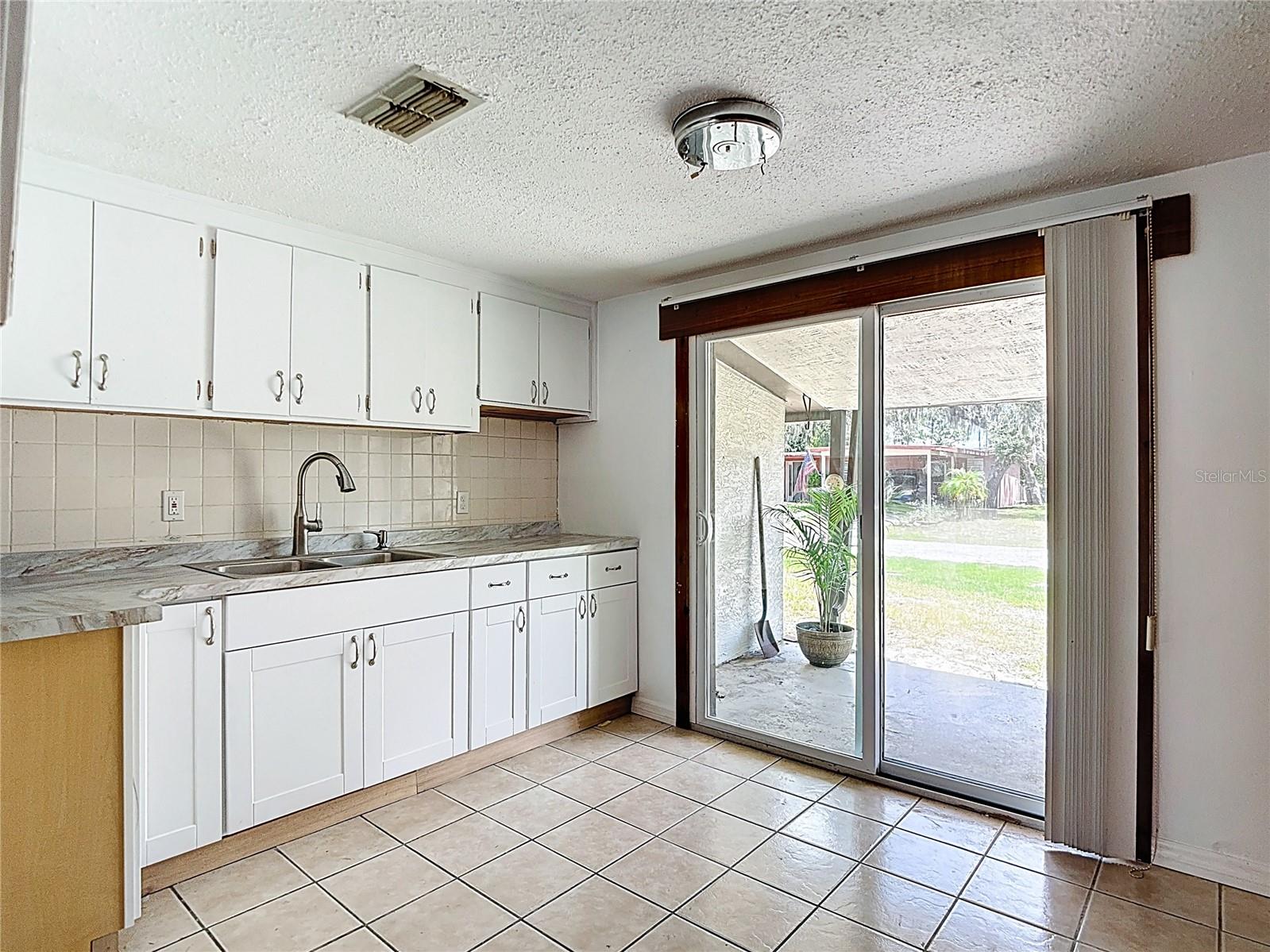 Image 3 of 57 For 14709 Fair Oak Way