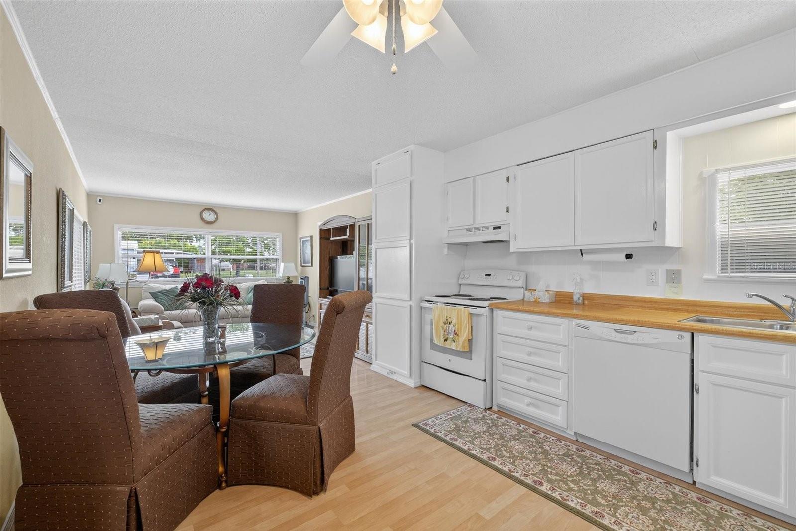 Image 12 of 51 For 7408 Cynthia Court