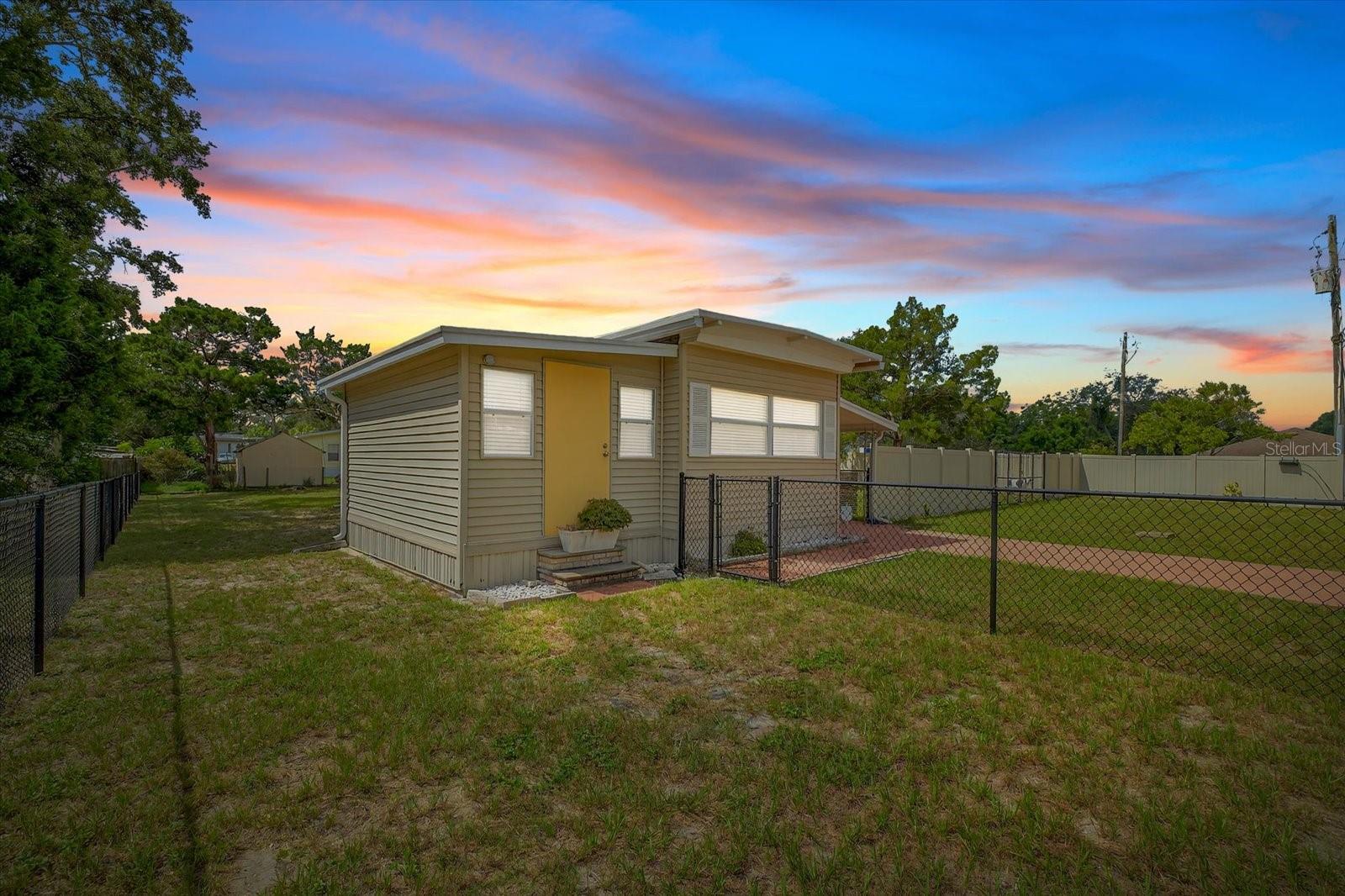 Image 44 of 51 For 7408 Cynthia Court