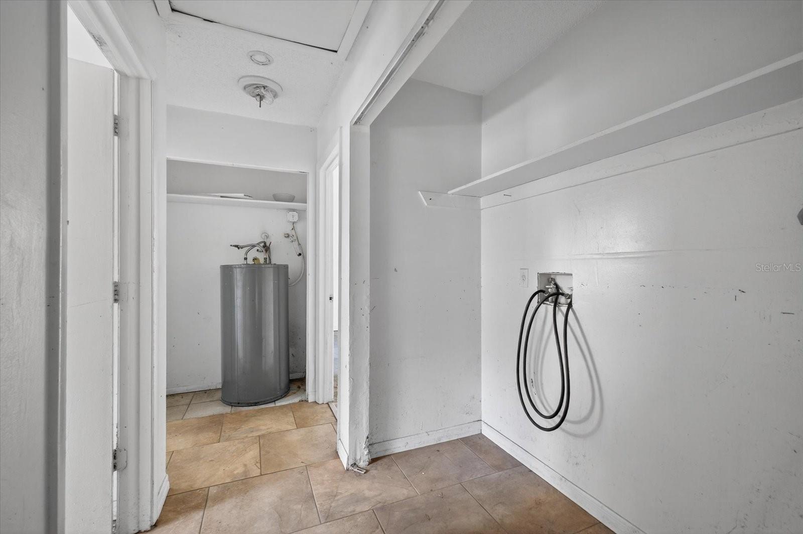 Image 11 of 20 For 7139 Pinewood Drive