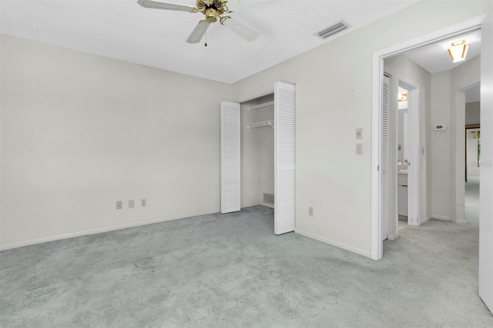 Image 12 of 31 For 11736 White Ash Drive