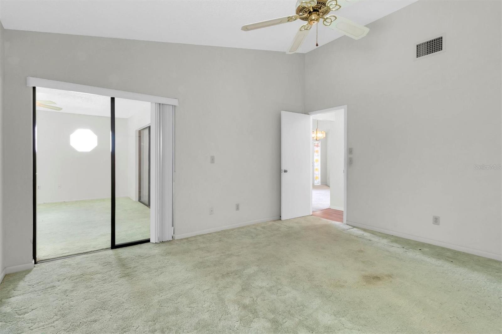 Image 19 of 31 For 11736 White Ash Drive