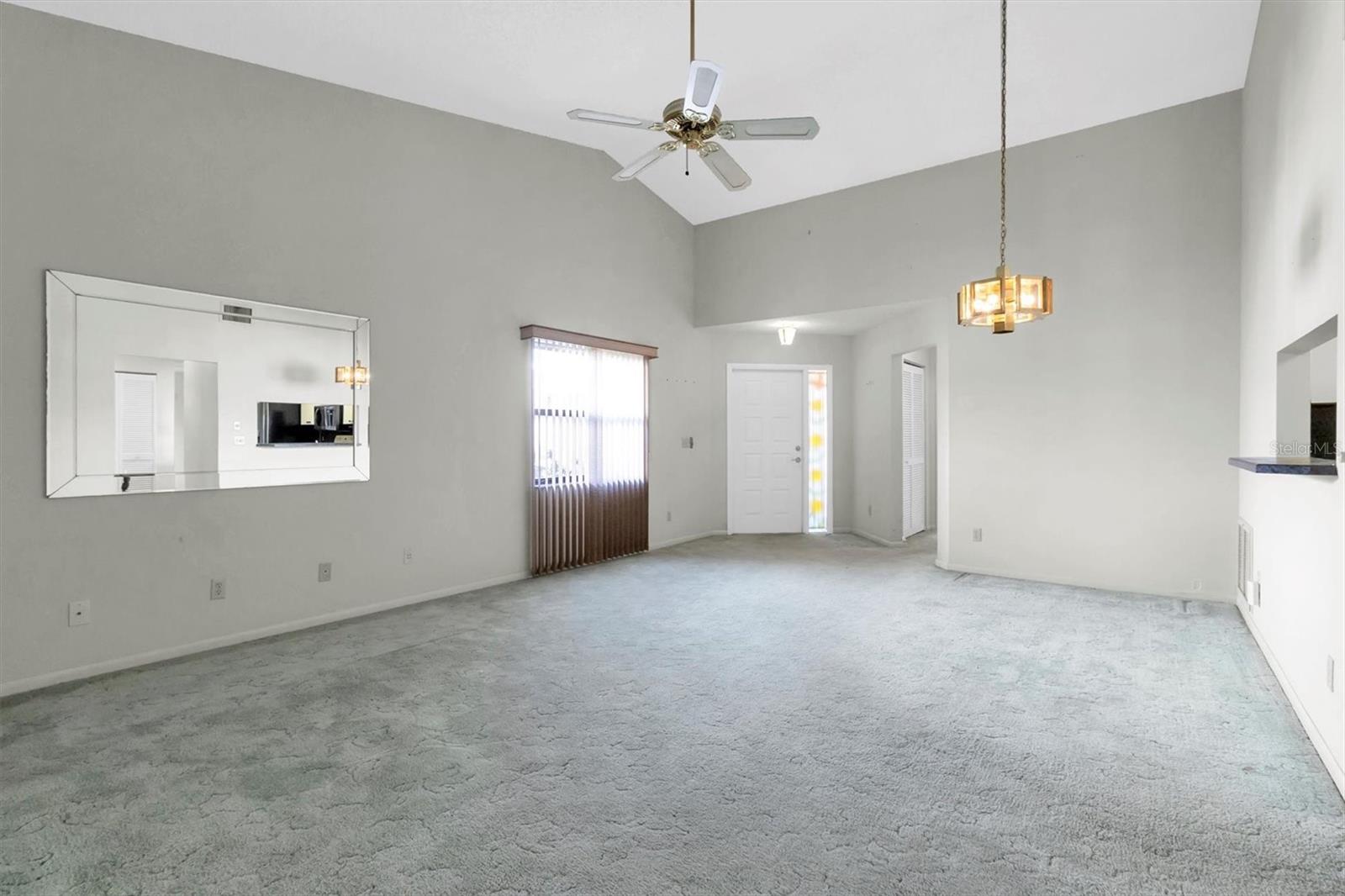 Image 5 of 31 For 11736 White Ash Drive