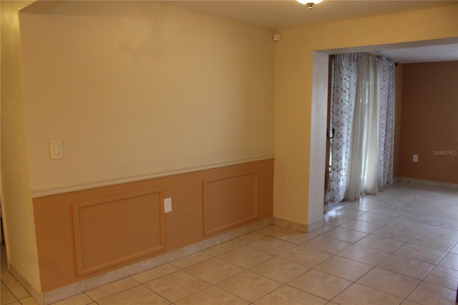 Listing photo id 8 for 5128 Dove Drive