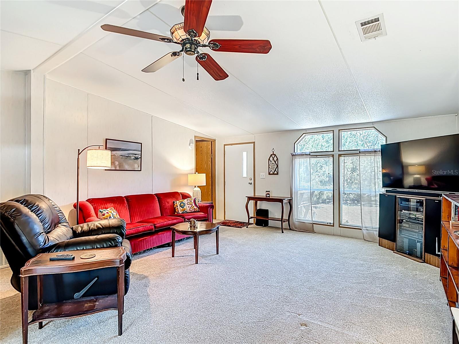 Image 12 of 62 For 7031 Magee Street