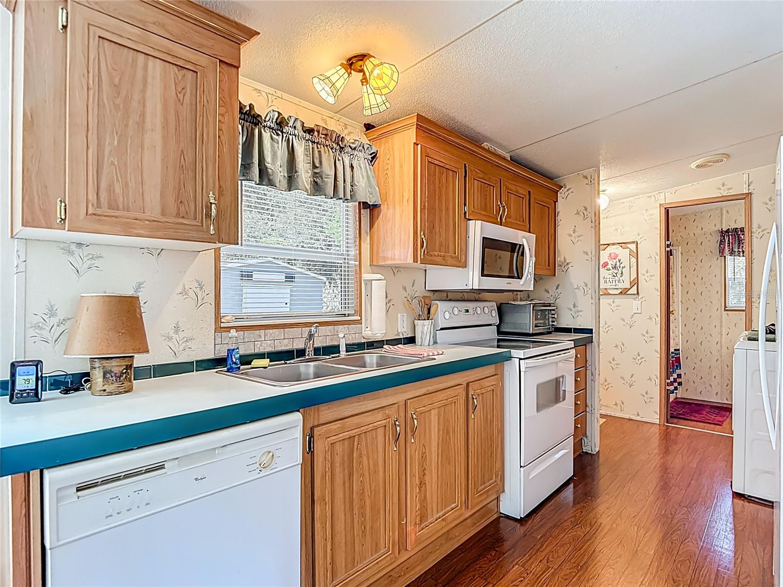 Image 18 of 62 For 7031 Magee Street