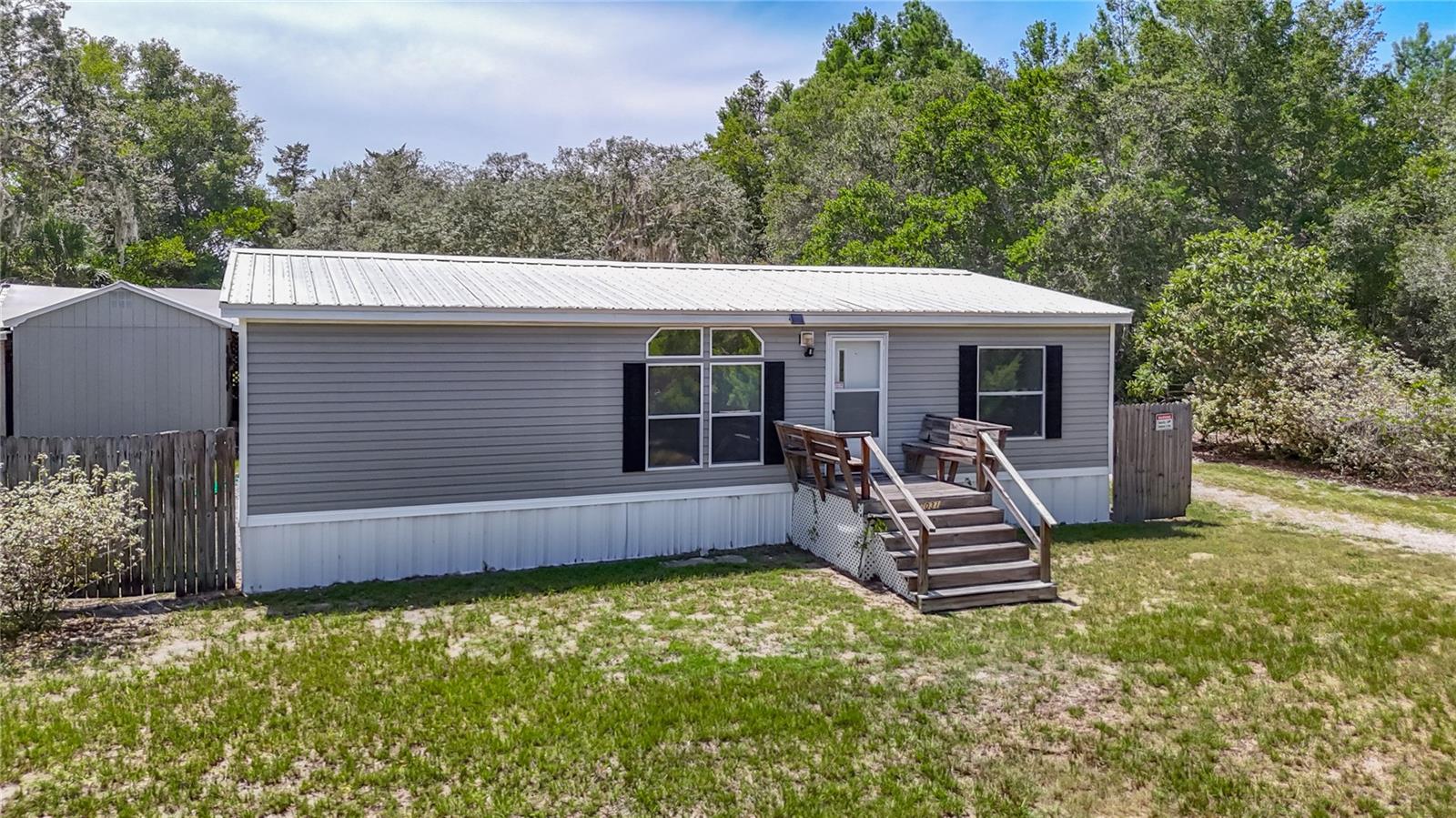 Image 3 of 62 For 7031 Magee Street
