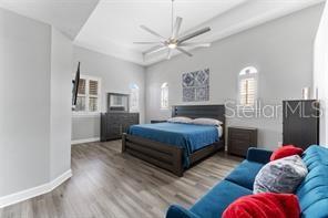 Image 17 of 31 For 111 Melville Avenue 4