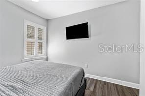 Image 24 of 31 For 111 Melville Avenue 4
