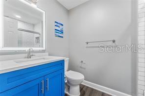 Image 26 of 31 For 111 Melville Avenue 4
