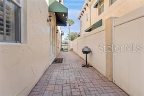 Image 30 of 31 For 111 Melville Avenue 4
