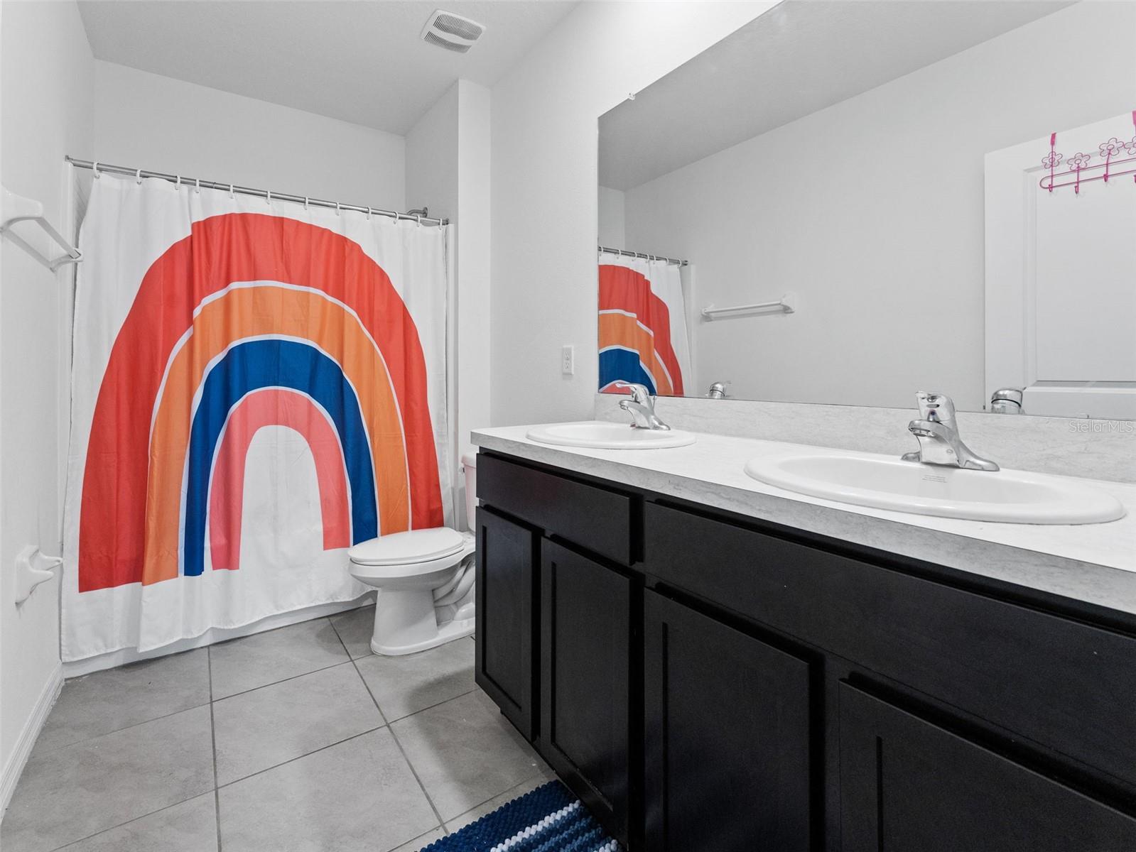 Image 20 of 40 For 17037 Blister Wing Drive