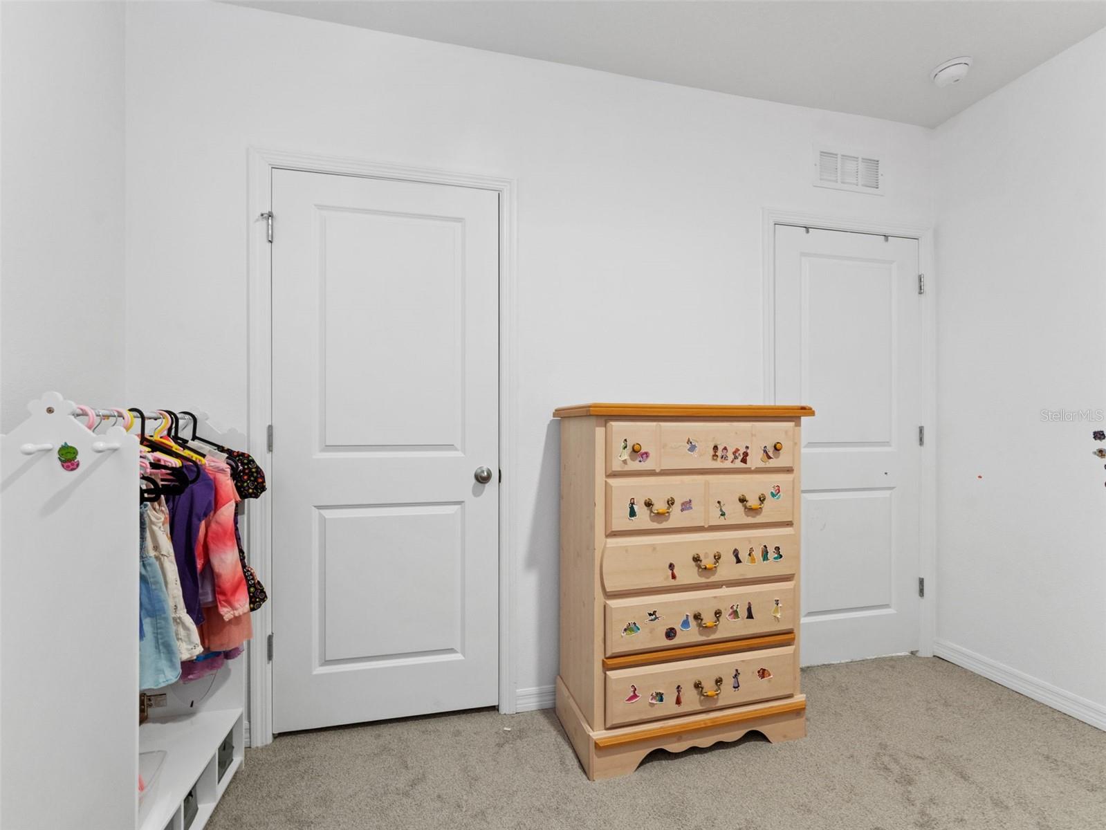 Image 22 of 40 For 17037 Blister Wing Drive